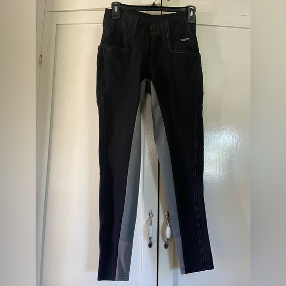 Kerrits pants 🐎 - Picture 1 of 6